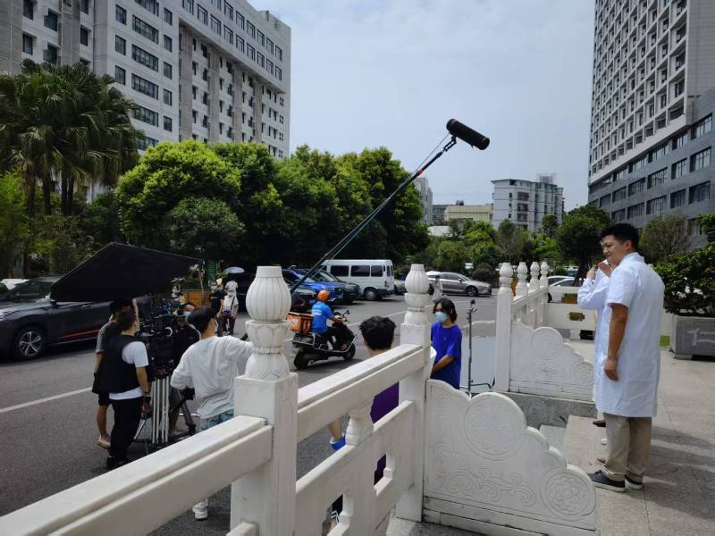 凌源市广告片拍摄公司低成本实现高规格制作的诀窍